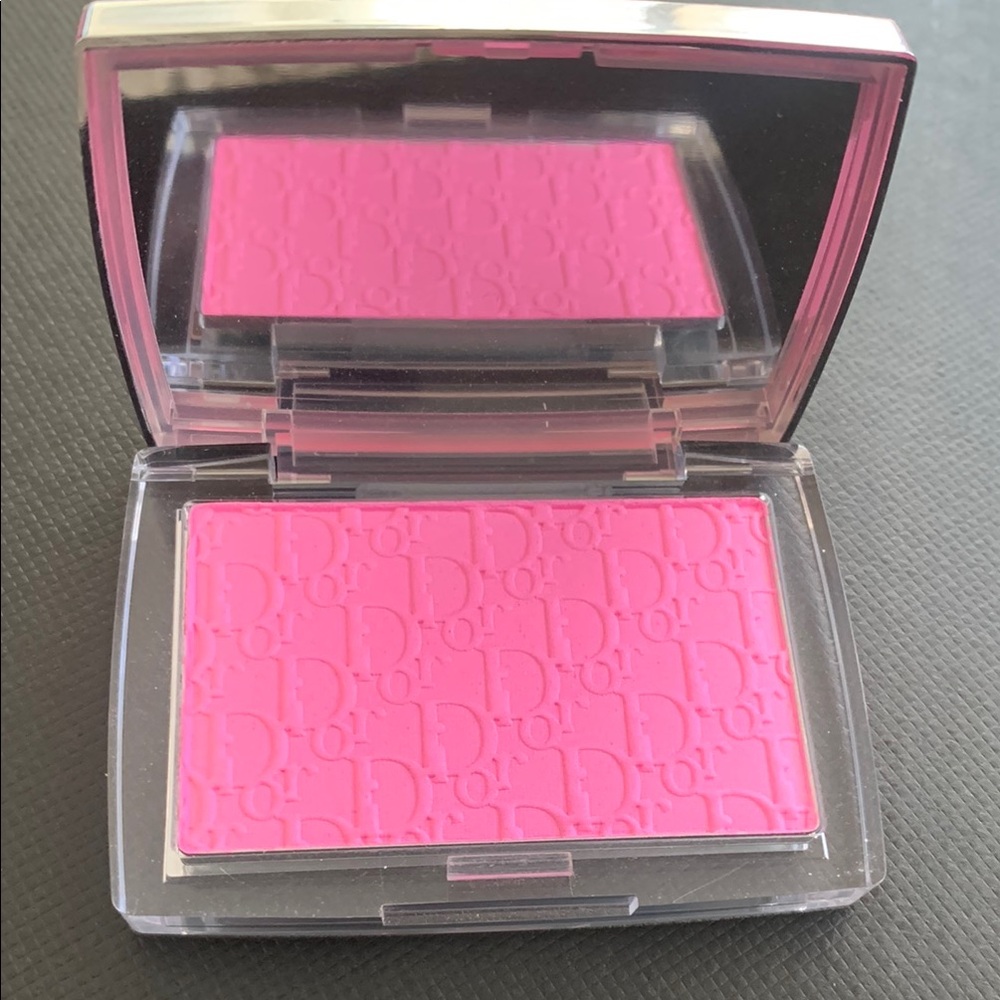 NWOT Dior Backstage Rosy Glow Blush